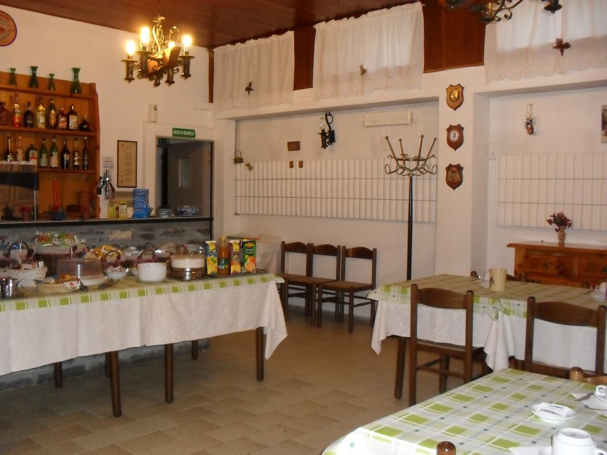 Al Caminetto Hotel Aosta Buitenkant foto