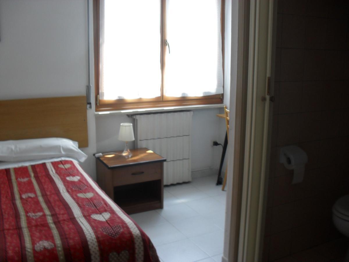 Al Caminetto Hotel Aosta Buitenkant foto