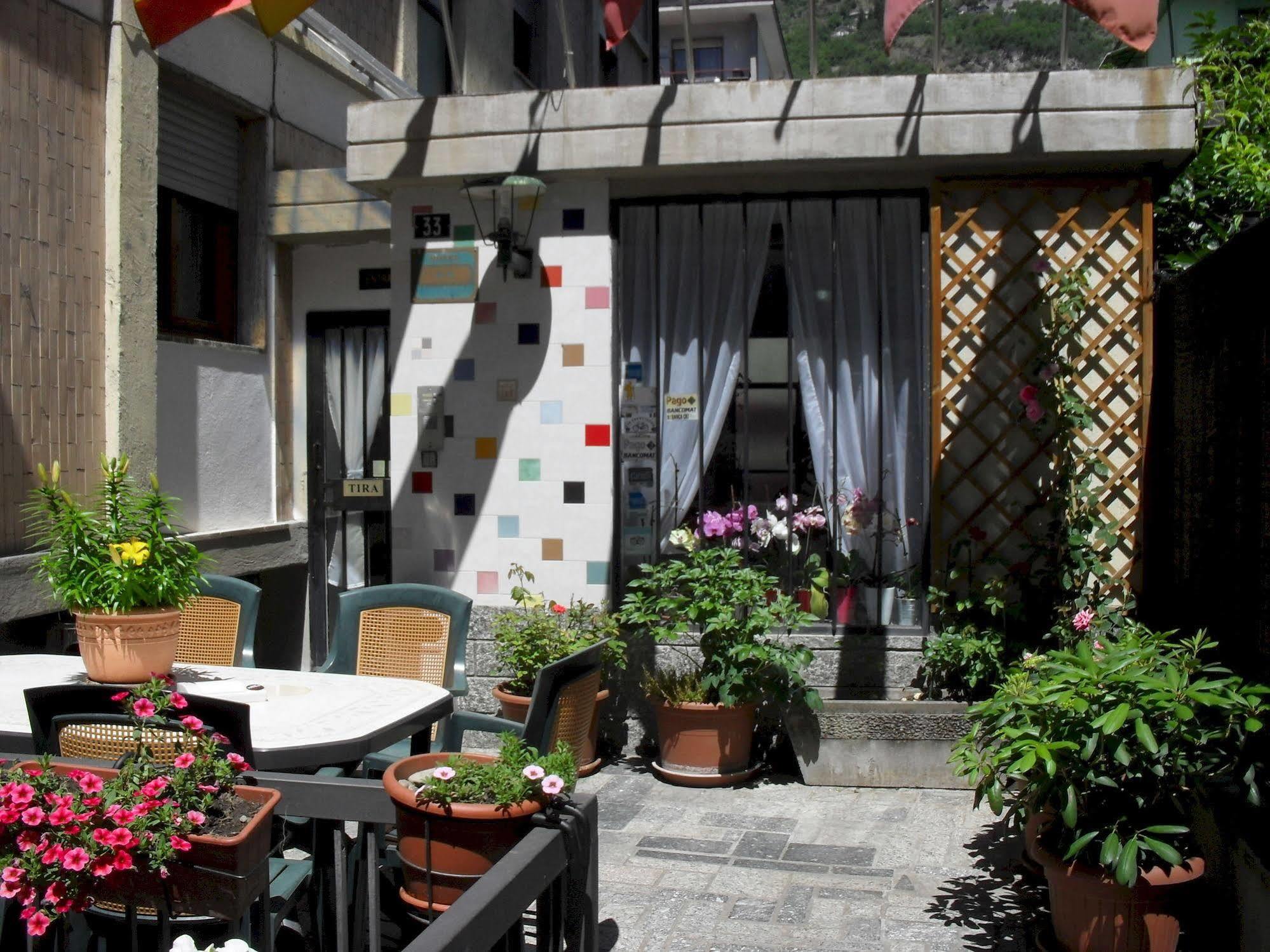 Al Caminetto Hotel Aosta Buitenkant foto